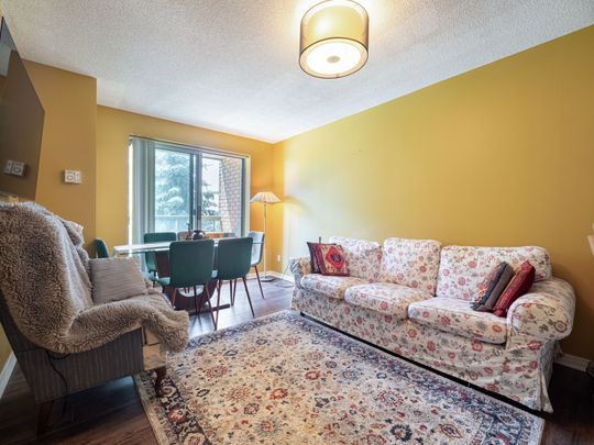 For Lease - 3 Ellesmere Street Unit# 408, Richmond Hill, Ontario - Photo 1