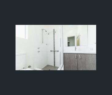 Low Maintenance Family Living in Prime Ellenbrook Location - Photo 5