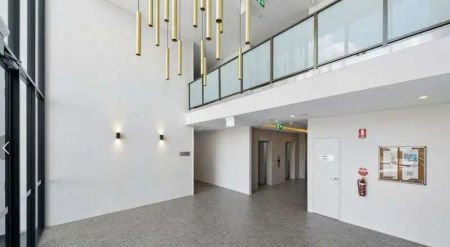 “Modern Living in Rouse Hill” - Photo 2