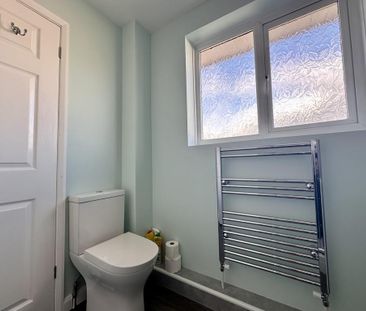 1 bedroom semi-detached house to rent - Photo 5