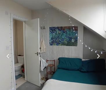 8 Bed - 24 Manor Terrace, Headingley, Leeds - LS6 1BU - Student - Photo 6