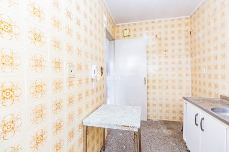 Apartamento com 2 quartos e 58m² para alugar em Vila Ipiranga, Porto Alegre. - Photo 4