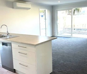 MASTERTON - 2 BEDROOMS - Photo 3