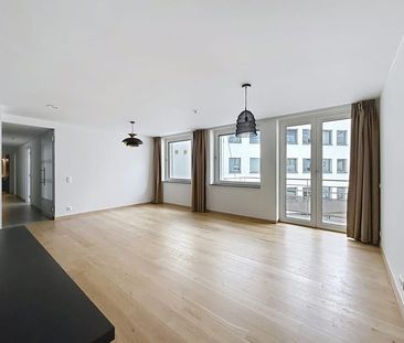 Appartement te huur - foto 1