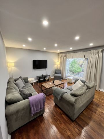 For Lease - 23 Ladysbridge Drive Unit# Main, Toronto, Ontario - Photo 3
