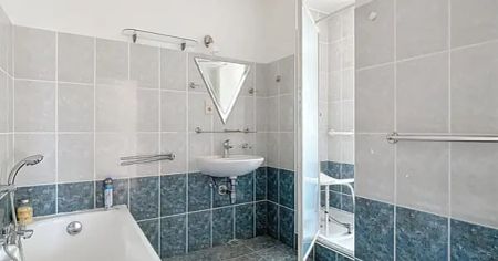 128 m2 appartement met dubbele garage - Photo 2