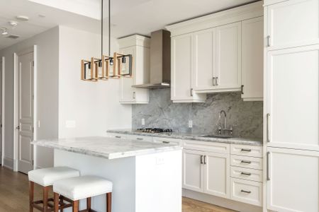 For Lease - 133 Hazelton Avenue Unit# 306, Toronto, Ontario - Photo 2