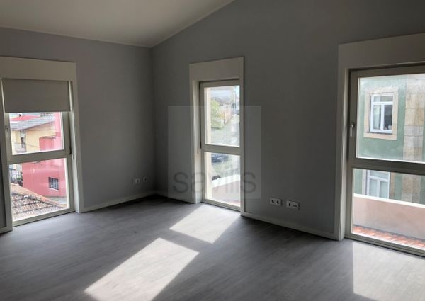 Apartamento T1 novo para arrendar na Rua Montebelo na Foz Velha - Porto