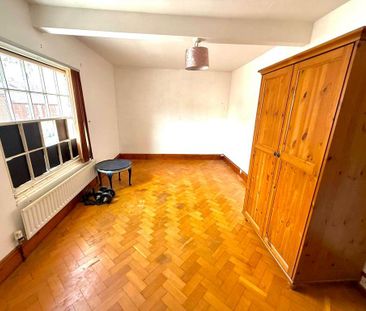 4 bedroom terraced house to rent - Photo 6