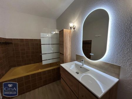 Appartement à louer 3 pièces 78.57m² - Photo 2