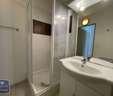Location Appartement 1 pièce 21m² BEZIERS 34500 - Photo 4