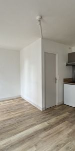 Location Appartement 1 pièce 22m² ORLEANS 45000 - Photo 3