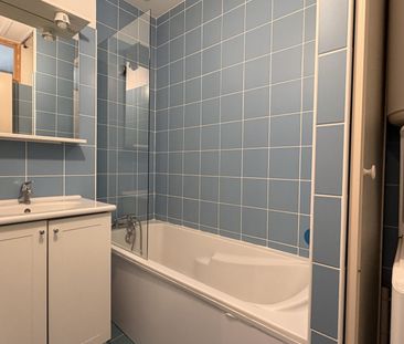 Location Appartement 3 pièces 54m² LA ROCHELLE 17000 - Photo 5
