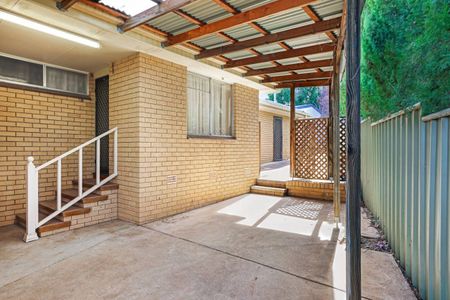 THREE BEDROOM HOME EAST TAMWORTH - Photo 3