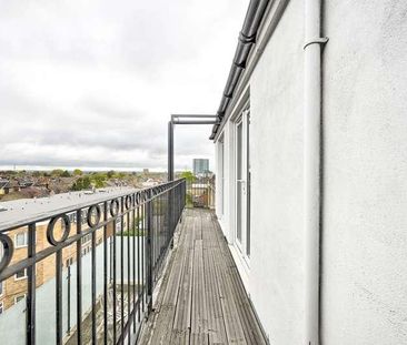 Robinson Road London, Colliers Wood, London, SW17 - Photo 5