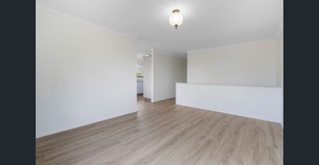 Price REDUCED - Highset Home In Robertson State School Catchment! - Photo 2