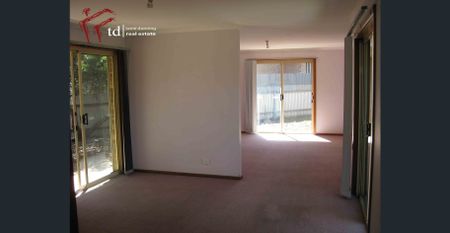 3 bedroom modern courtyard home - Photo 2