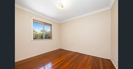 Light-Filled Two-Bedroom Unit in the Heart of Coorparoo - Photo 2