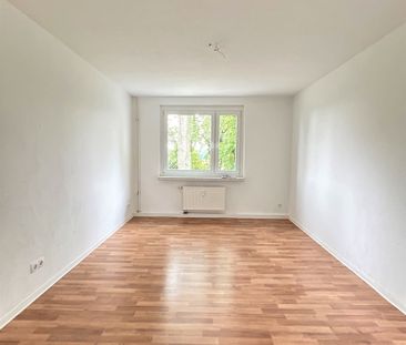 Wohnen in der Pausitzer Delle! 3-Zimmer-Wohnung mit Balkon - Photo 4