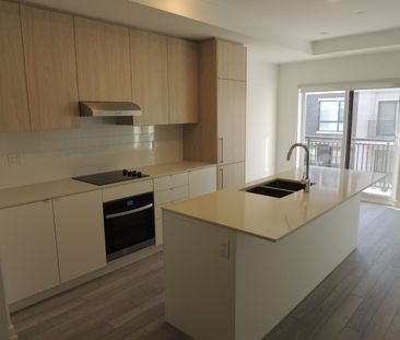 For Lease - 6 Red Squirrel Lane Unit# C302, Richmond Hill, Ontario - Photo 4