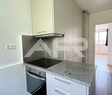 Location Appartement 2 pièces 43m² - Photo 2