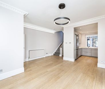 5 bedroom terraced house to rent - Photo 2