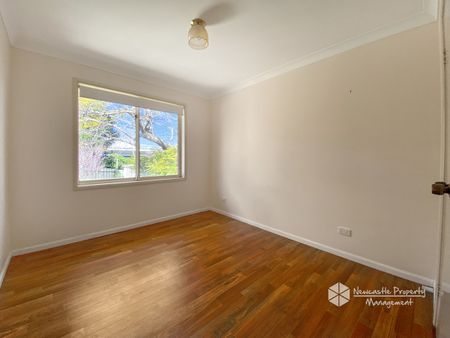 2/9a Section Street, Mayfield - Photo 4