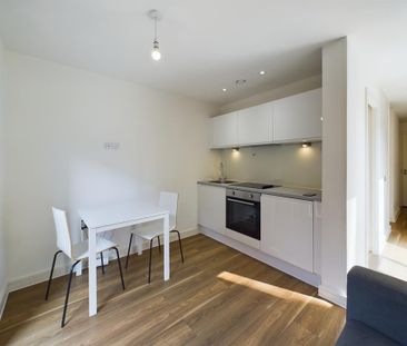 Studio to rent - Photo 3