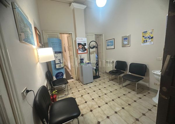Casa a Messina in Via Cesare Battisti Messina, Battisti - Avignone
