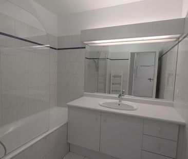 location Appartement T2 DE 51.9m² À BOULOGNE - Photo 4