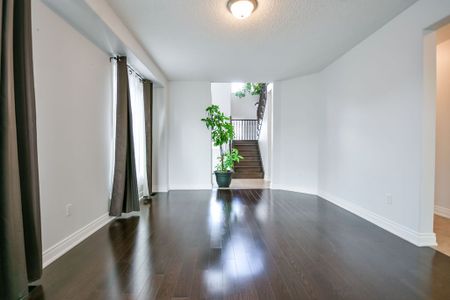 For Lease - 45 Imperial Crown Lane, Barrie, Ontario - Photo 5