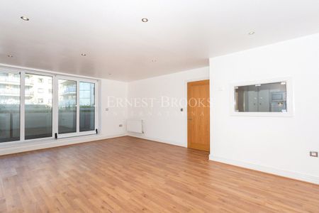 Wards Wharf Approach, London, E16 2ER - Photo 2