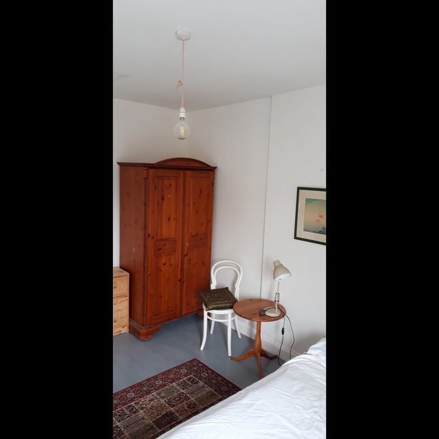 Room in a Shared Flat, Redland, BS6 - Photo 1