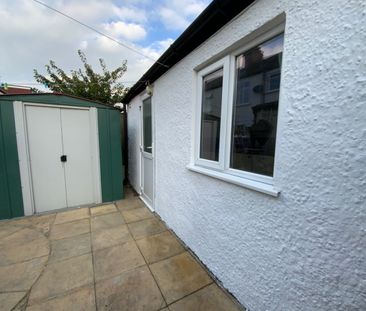 Studio Flat, Foxley Road, CR7 - Photo 2