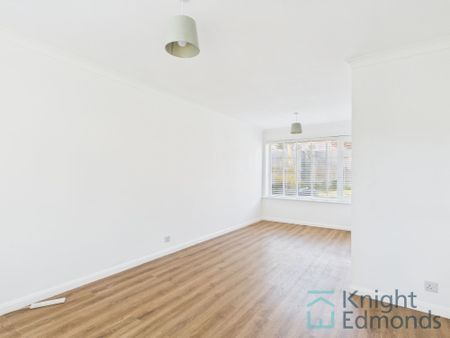 2 bed end of terrace house to rent in Gadby Road, Sittingbourne, ME10 - Photo 4