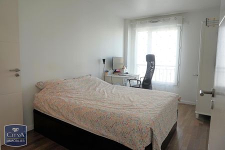 Location Appartement 4 pièces 77m² NOGENT SUR MARNE 94130 - Photo 5