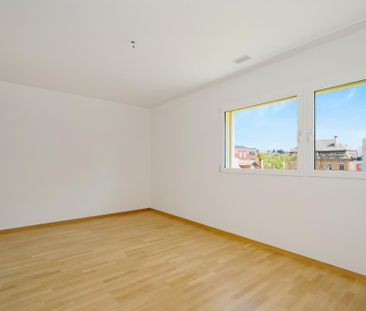 GROSSZÜGIGE WOHNUNG AN ZENTRALER LAGE - Foto 2