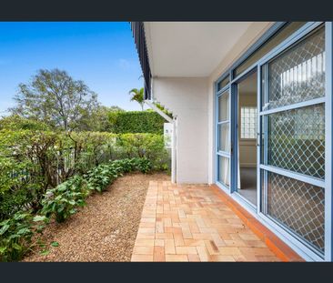 1/331 Gregory Terrace, Spring Hill, Qld 4000 - Photo 4