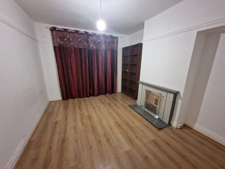 5 Bed End Terrace, Croydon Road, CR0 - Photo 2