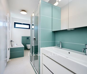 Pronájem domu 300 m² s pozemkem 475 m² - Фото 5