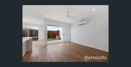 Brand New Modern living - Photo 2