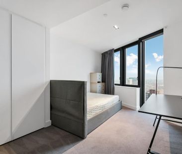 2 bedroom flat to rent - Photo 6