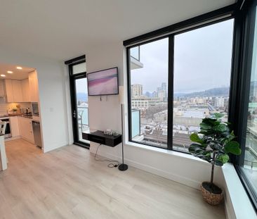 FURNISHED: Brooklyn – 2 bedroom, 2 bath, corner unit - Photo 5