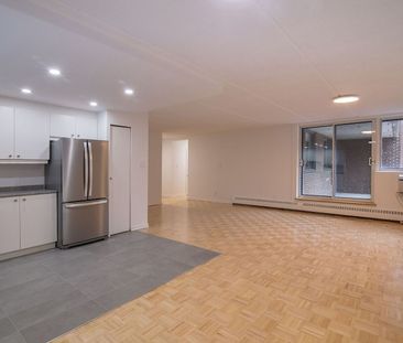 4800 Boulevard de Maisonneuve West - Photo 1