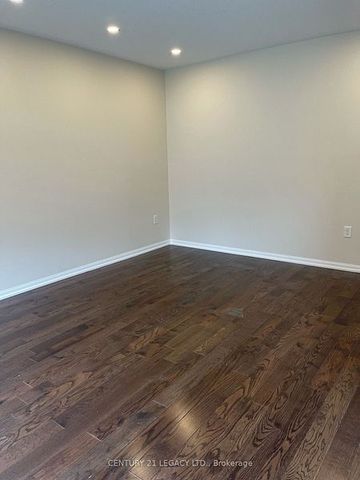 For Lease - 4 Caliper Road, Brampton, Ontario - Photo 4