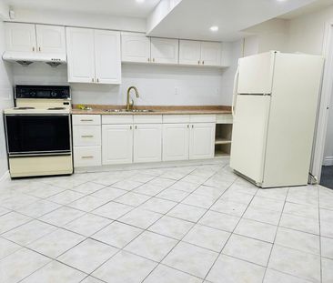 For Lease - 25 Caldbeck Avenue, Markham, Ontario - Photo 3