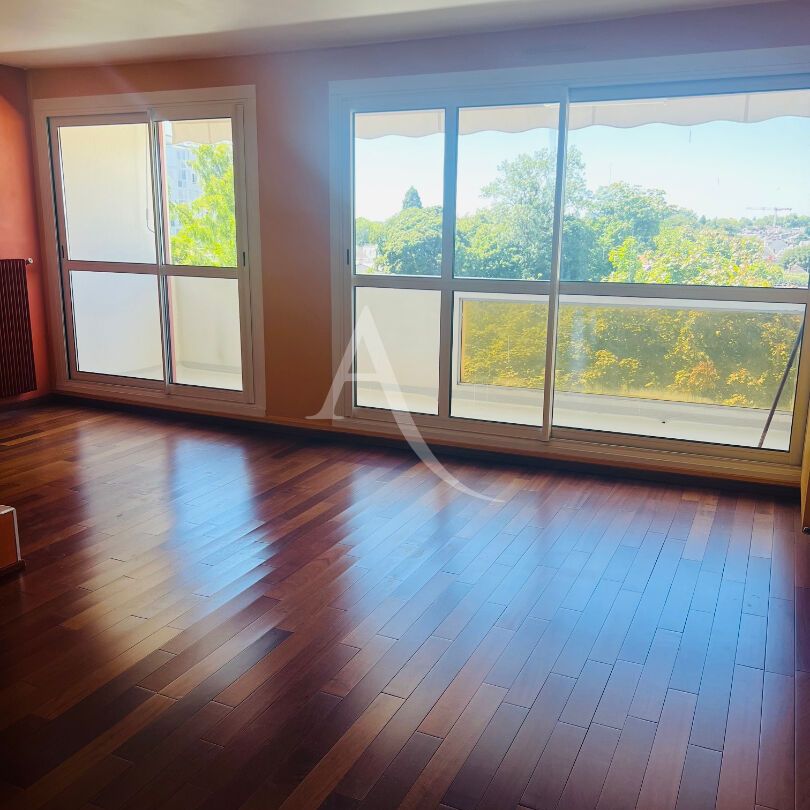 Location Appartement 5 pièces 100m² - Photo 1