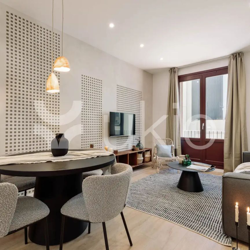 Apartamento de alquiler en Carrer de Les Jonqueres, Sant Pere, Sta. Caterina i la Ribera - Photo 1