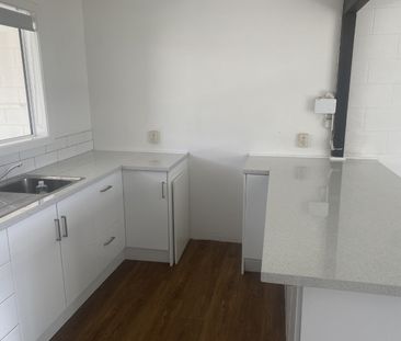 NAENAE LIVING - Photo 5