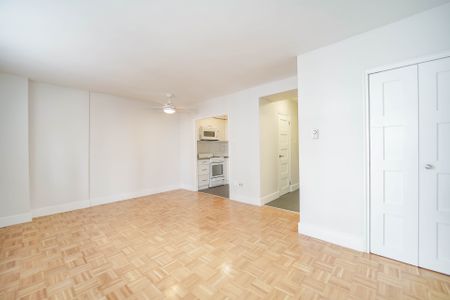 For Lease - 55 Isabella Street Unit# 1004, Toronto, Ontario - Photo 3